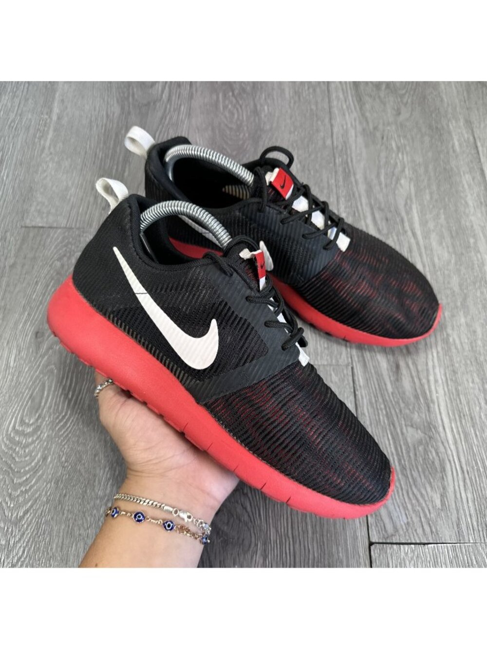 NIKE Roshe One Flight Weight Running Shoes - Black - 6.5y/ Women 8 -705485 006